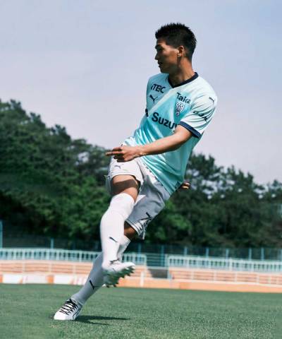 shimizu_s_pulse_2023_puma_special_edition_shirt_3.jpg