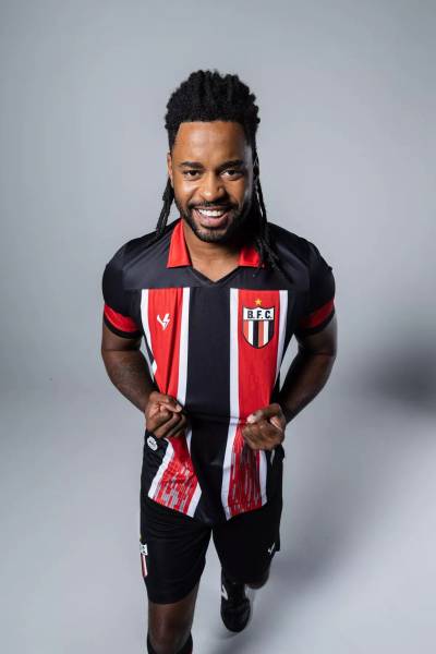 botafogo_fc_2023_24_volt_away_kit_b.jpg