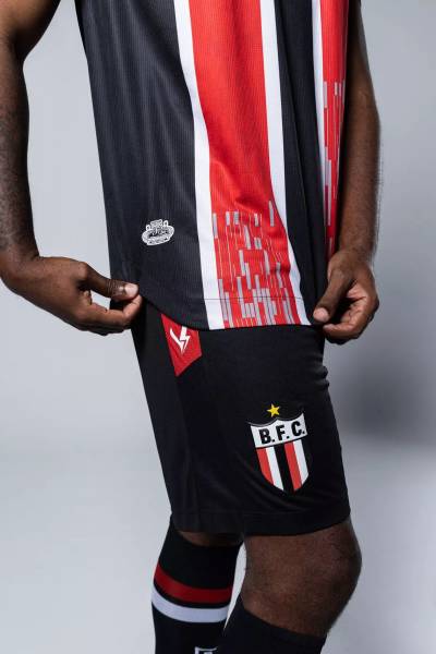 botafogo_fc_2023_24_volt_away_kit_g.jpg
