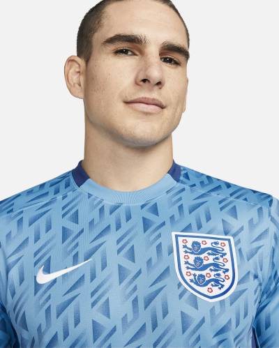 england_2023_nike_wmns_away_shirt_3.jpeg