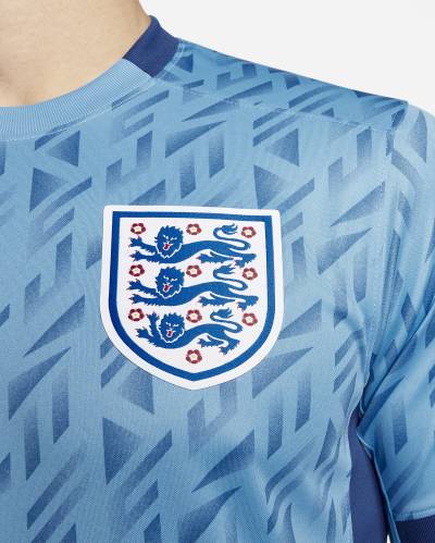 england_2023_nike_wmns_away_shirt_5.jpeg