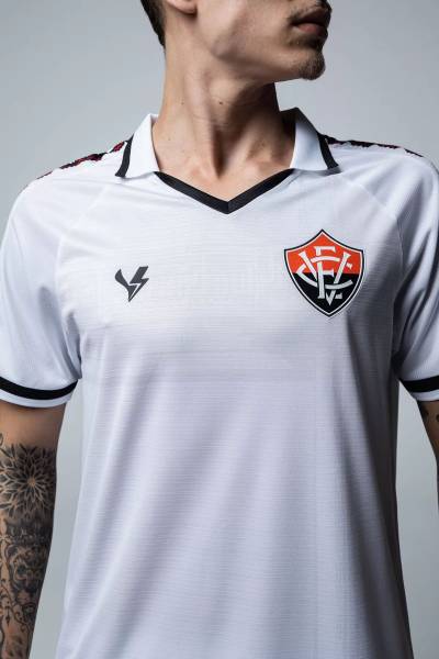 ec_vitoria_2023_volt_away_kit_b.jpg