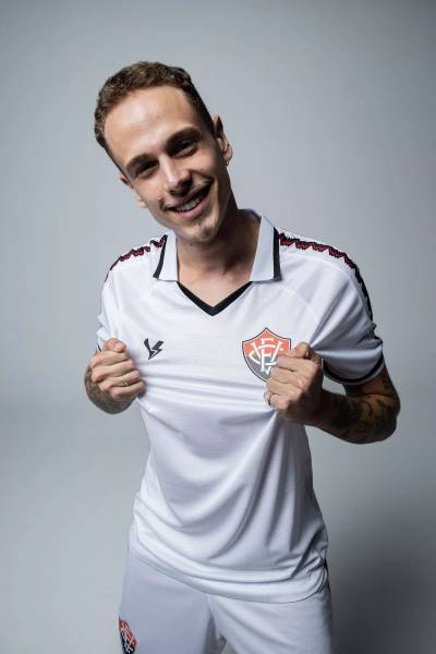 ec_vitoria_2023_volt_away_kit_e.jpg
