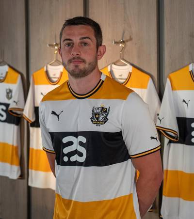port_vale_2023_24_puma_home_kit_c.jpg