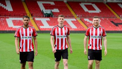 lincoln_city_2023_24_oxen_home_kit_d.jpeg