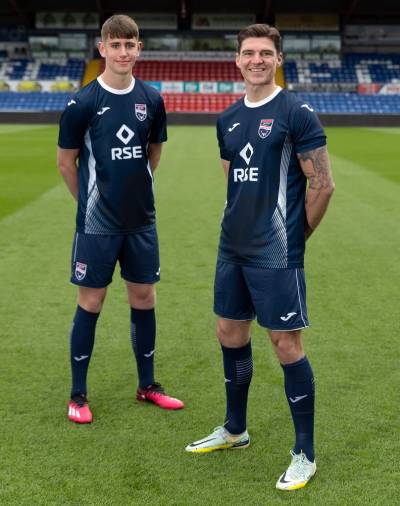 ross_county_2023_24_joma_home_kit_a.jpg