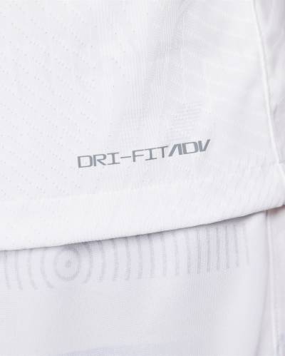 tottenham_hotspur_2023_24_nike_home_kit_8.jpeg