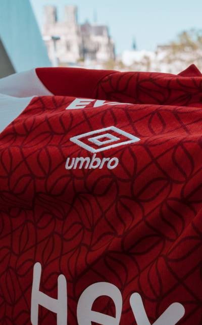 stade_de_reims_2023_24_umbro_home_kit_f.jpeg
