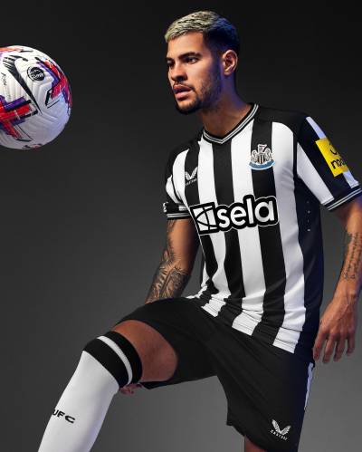 newcastle_united_2023_24_castore_home_kit_e.jpeg
