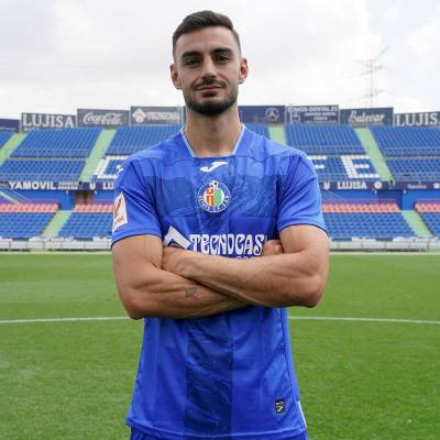 getafe_2023_24_joma_home_away_and_third_kits_e.jpeg