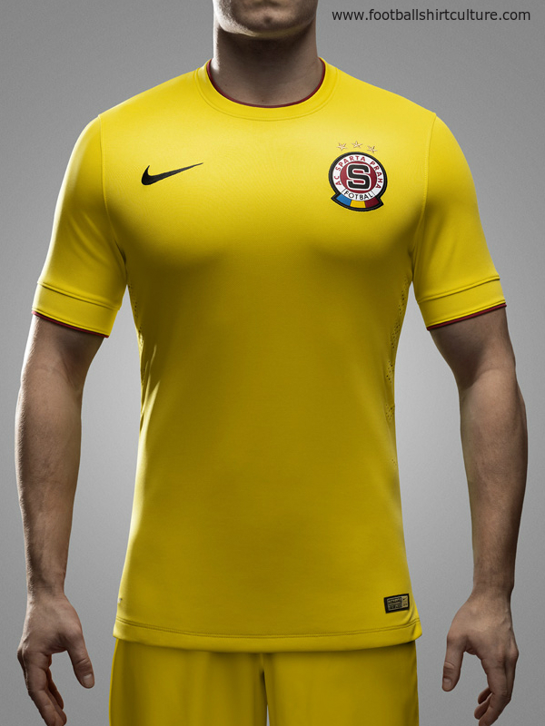 sparta-prague-2014-2015-nike-away-football-shirt-kit-f