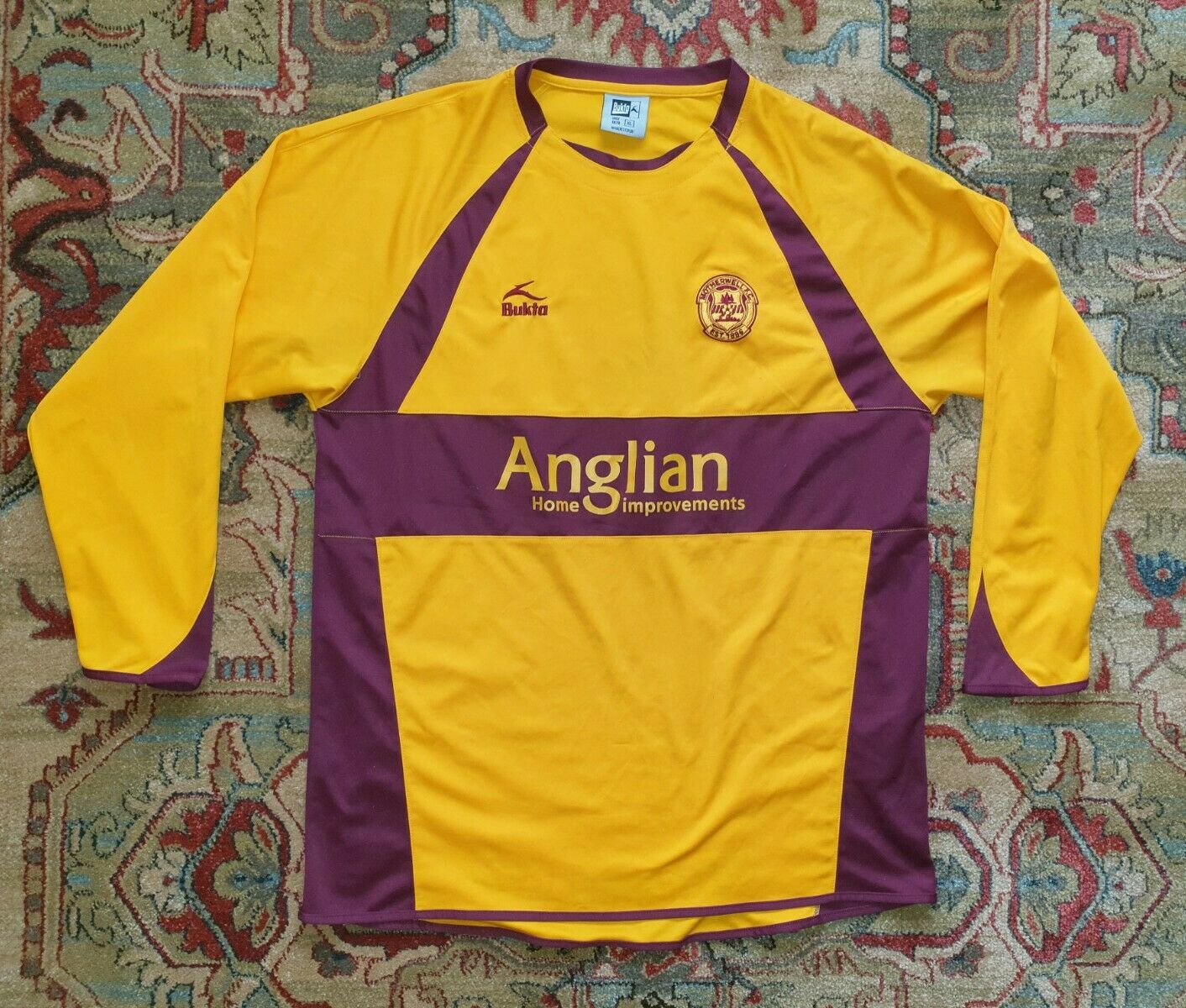 Motherwell 07 08 home away shirt 1