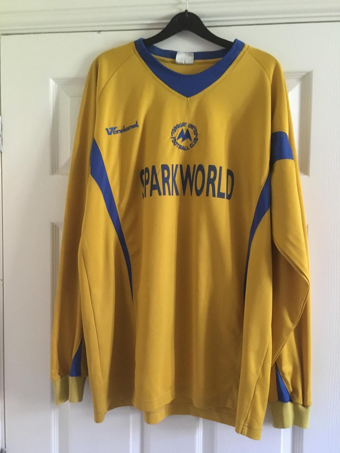 Torquay United 07 08 home shirt
