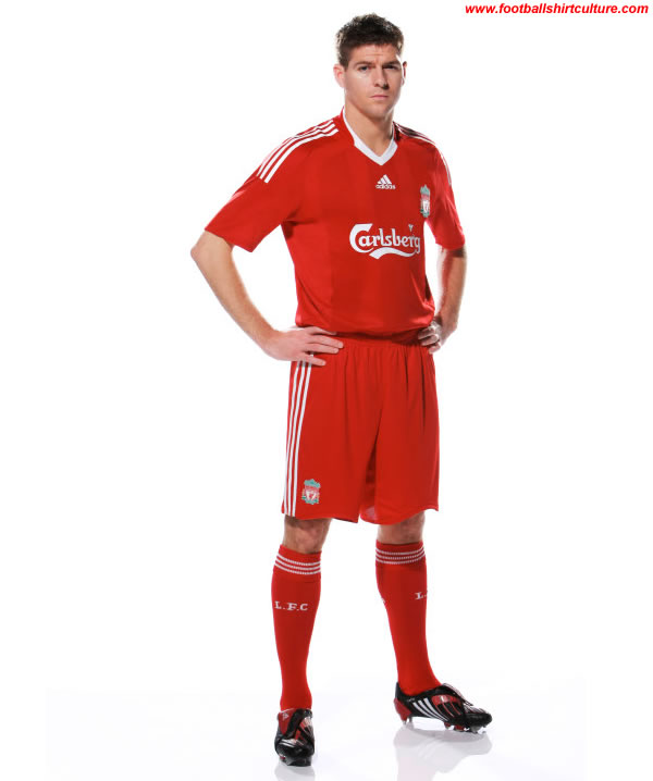 new liverpool home kit made by adidas for the 2008/09 season