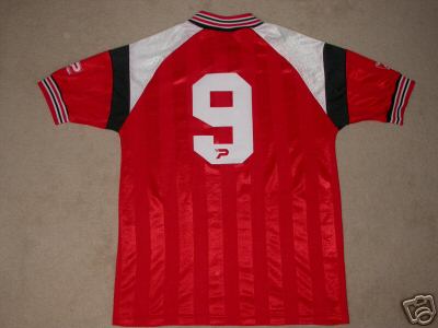 ORIGINAL 1985 SOUTHAMPTON SHIRT STEVE MORAN,NO.9 ORIGINAL 1985 SOUTHAMPTON SHIRT STEVE MORAN,NO.9