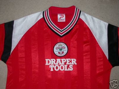 ORIGINAL 1985 SOUTHAMPTON SHIRT STEVE MORAN,NO.9 ORIGINAL 1985 SOUTHAMPTON SHIRT STEVE MORAN,NO.9