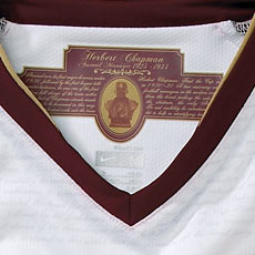 The pioneering spirit of Herbert Chapman lives on today through the current side and we wanted to create a kit that would help pay tribute to Chapman’s innovations, his influence on football and on Arsenal FC” The pioneering spirit of Herbert Chapman lives on today through the current side and we wanted to create a kit that would help pay tribute to Chapman’s innovations, his influence on football and on Arsenal FC”