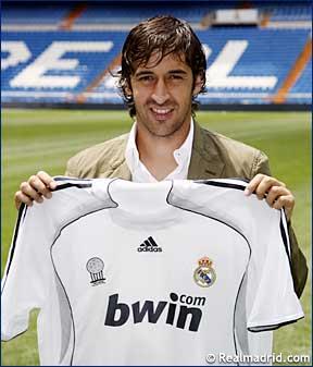 Bwin, the world leader in online gaming, will sponsor Real Madrid's football teams for the next three years according to the deal that was presented today in the Presidential Balcony of the Santiago Bernabéu Stadium. Bwin, the world leader in online gaming, will sponsor Real Madrid's football teams for the next three years according to the deal that was presented today in the Presidential Balcony of the Santiago Bernabéu Stadium.
