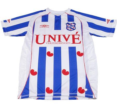 The crest on the club emblem is the symbol of the flag of Friesland, the province where the club is located The crest on the club emblem is the symbol of the flag of Friesland, the province where the club is located