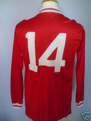 This is a genuine players shirt, prepared for the European cup match against Benfica on 24th October 1984. (note that then, only in Europe could we have more than one sub). 