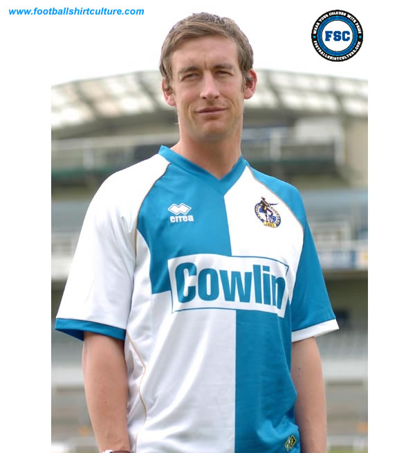 Bristol Rovers have unveiled their new home shirt for the 2008-2009 season made by Errea. bristol_rovers-08-09-errea-home-kit.jpg