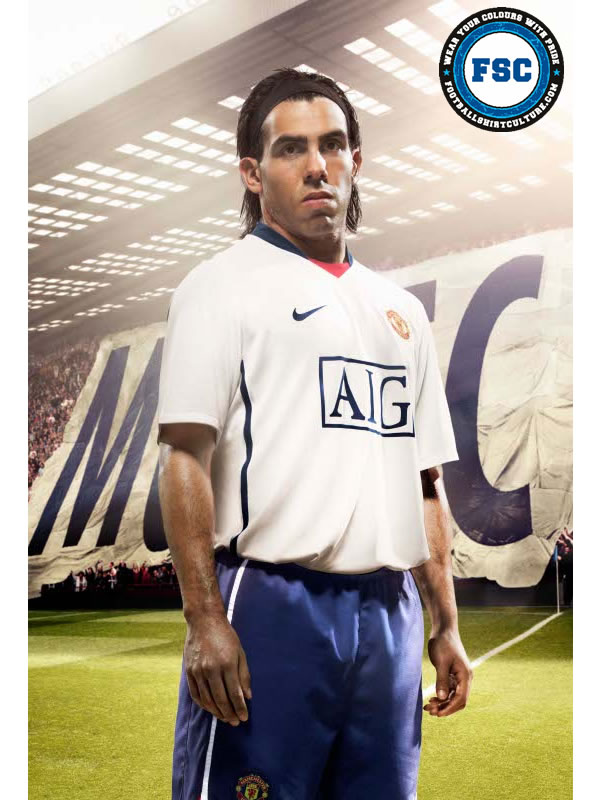 Manchester United have unveiled their new Nike away kit for the 2008/09 season. manchester_united_away_08_09_nike_kit_shirt.jpg
