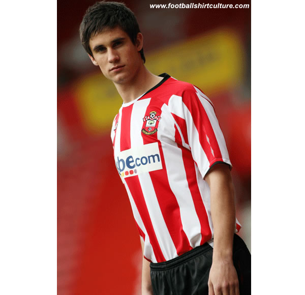 Southampton fc new Umbro home kit for the 08/09 season. Southampton fc new Umbro home kit for the 08/09 season.
