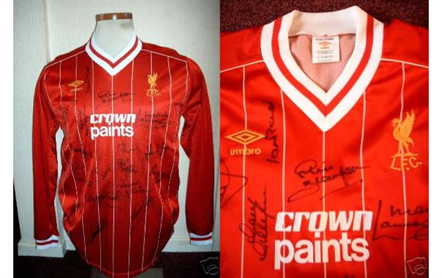 LIVERPOOL Home Shirt 1984 Umbro PLAYER ISSUE Signed 18 LIVERPOOL Home Shirt 1984 Umbro PLAYER ISSUE Signed 18
