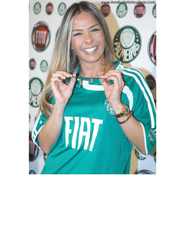 With the presence of model Adriane Galisteu, Palmeiras announced, Today, in an event carried out in São Paulo, that they will be sponsored by Fiat from the near season With the presence of model Adriane Galisteu, Palmeiras announced, Today, in an event carried out in São Paulo, that they will be sponsored by Fiat from the near season
