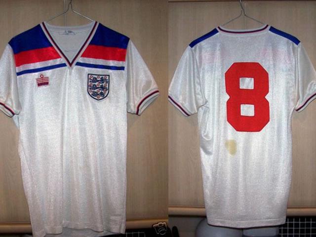 match worn/player prepared england 1982 world cup shirt made by admiral. this shirt has the number 8 on the back and was the shirt worn by trevor francis match worn/player prepared england 1982 world cup shirt made by admiral. this shirt has the number 8 on the back and was the shirt worn by trevor francis