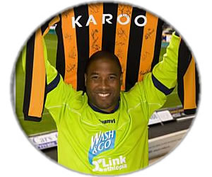 barnes-shirt-auction.jpg