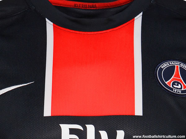Paris Saint-Germain unveiled their new home shirt for the 2008-09 season made by Nike paris_saint_germain_2008_09_home_nike_shirt_close_up.jpg