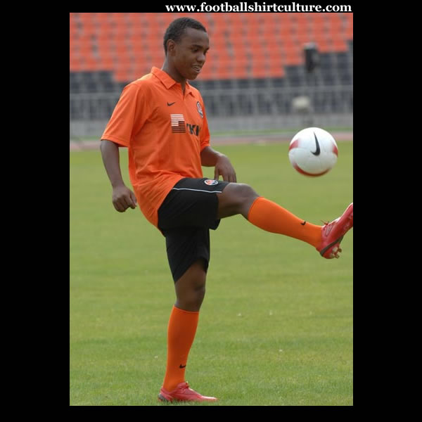 shakhtar donetsk 08/09 nike home football shirt shakhtar_donetsk_08_09_nike_home_football_shirt.jpg