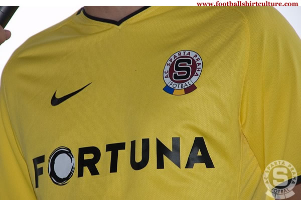 sparta prague 08-09 away nike football shirt sparta_prague_08_09_away_nike_football-kit.jpg