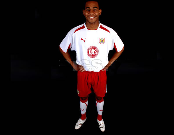 Bristol City new away kit for the 2008/09 season made by Puma. 