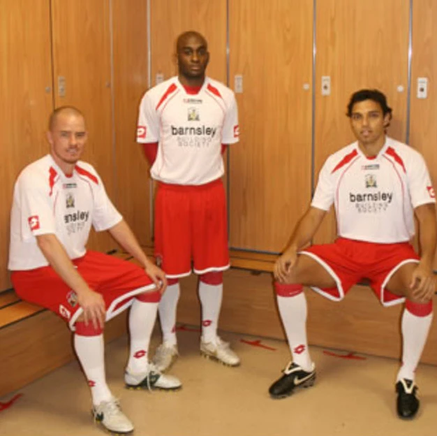 Barnsley 08/09 third Lotto kit