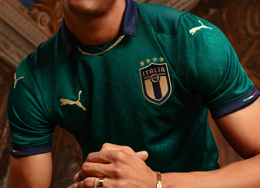 Italy 2019-20 Puma Third Kit