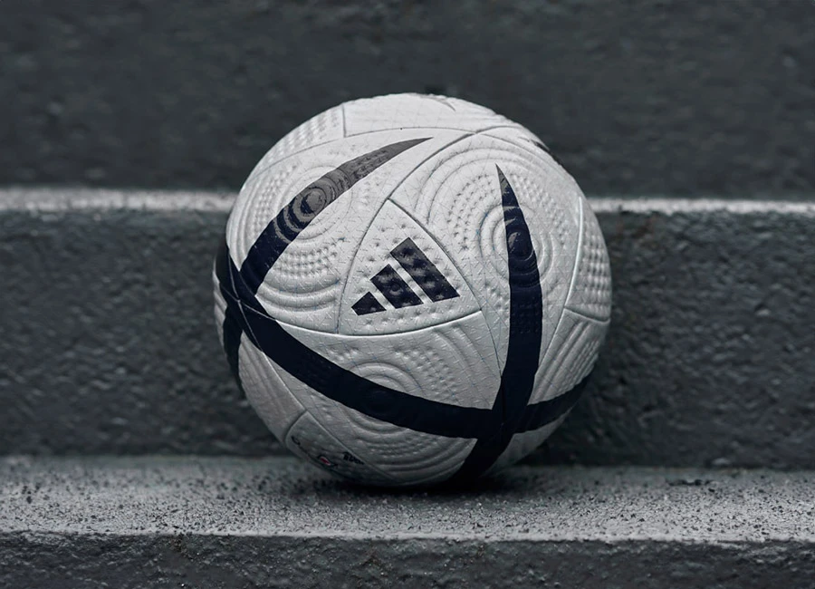 Adidas EURO 2024 Roteiro Pro Football