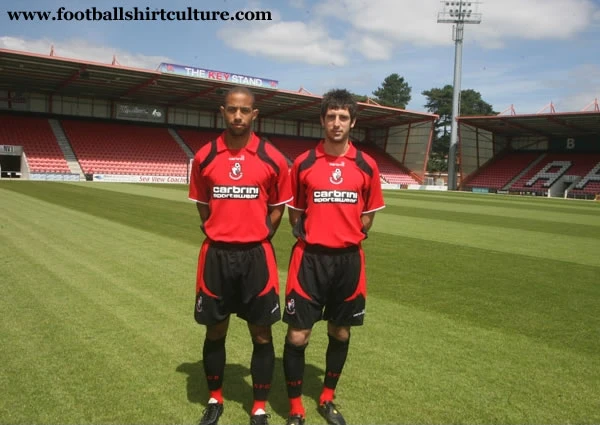 AFC Bournemouth 08/09 Home Carbrini Football kit