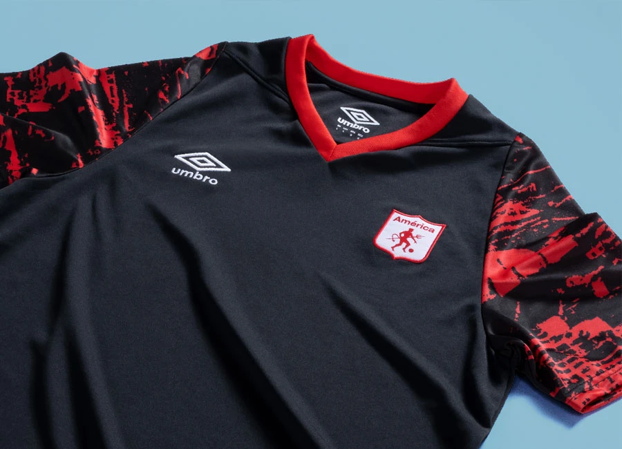 Am&eacute;rica de Cali 2021 Umbro Third Kit #SentimientoEscarlata #UnidosPorEsteColor #Am&eacute;ricadeCali #umbro