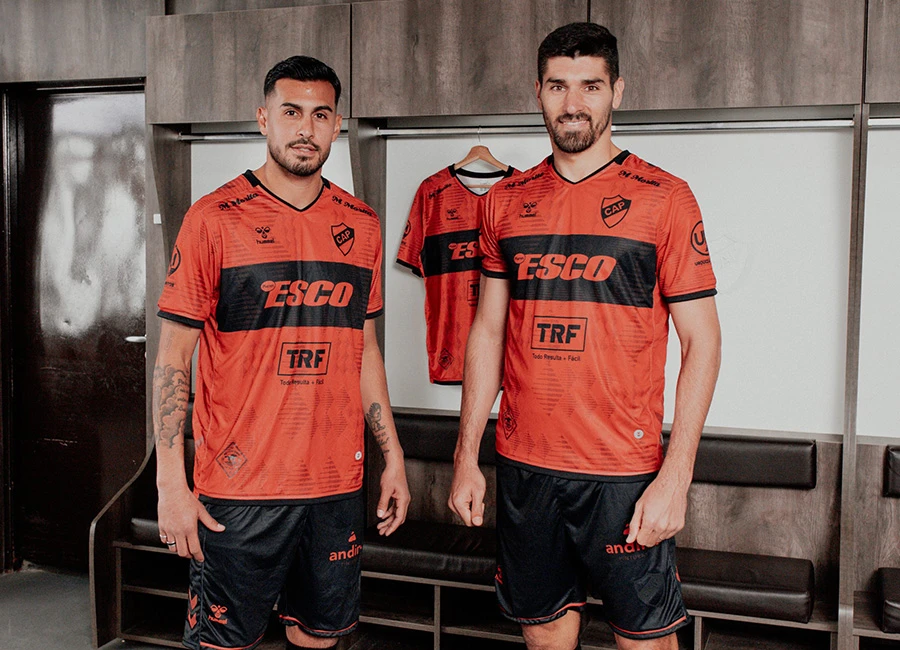 Atl&eacute;tico Platense 24/25 Hummel Third Kit