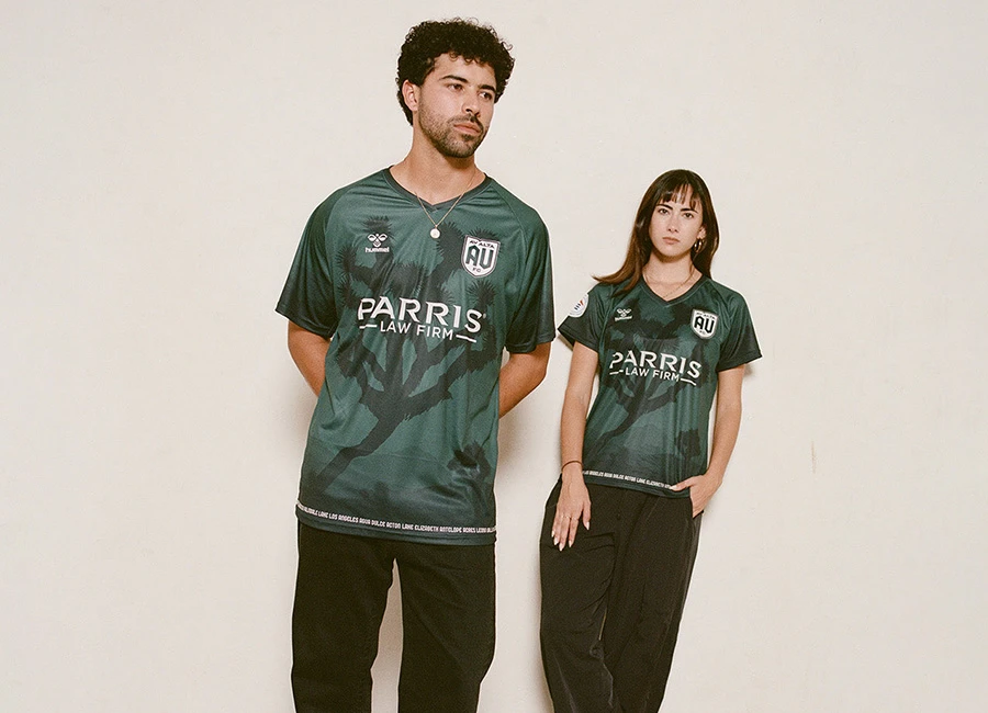 AV Alta 2025 Hummel Home Kit