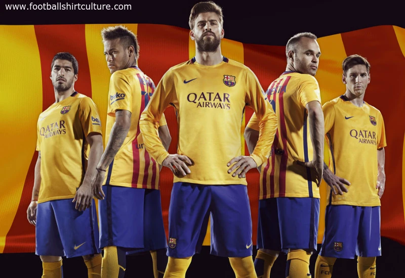 Barcelona 15/16 Nike Away Football Shirt