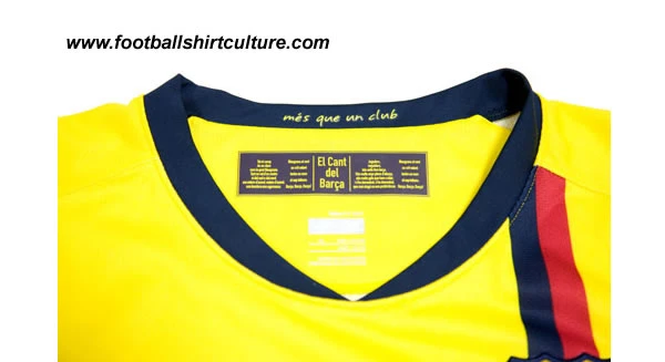 barcelona_08_09_away_nike_shirt_close.jpg
