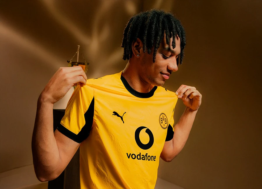 Borussia Dortmund 25/26 Puma Cup Kit