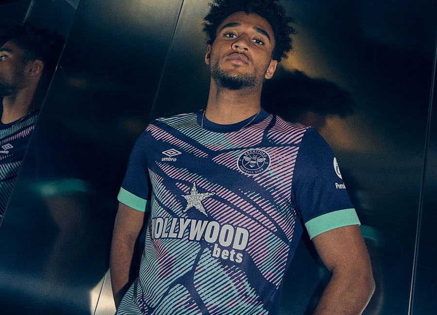 Brentford 2023-25 Umbro Third Kit