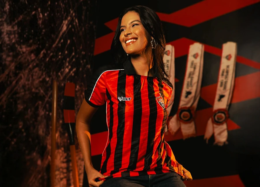 EC Vit&oacute;ria 2025 Volt Home Kit