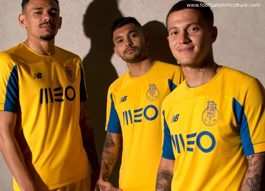 FC Porto 2019-20 New Balance Away Kit #FCPorto #NBFootball #Drag&otilde;esJuntos #footballshirt