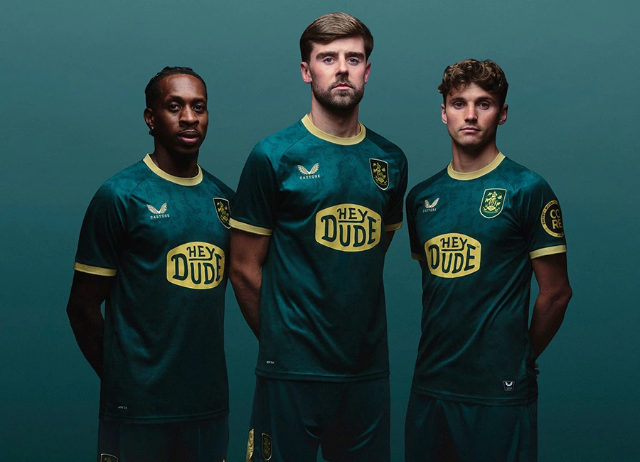 Huddersfield Town 25/26 Castore Third Kit