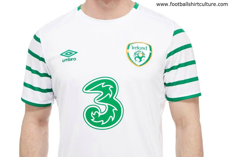 Ireland 2016 Umbro Away Kit